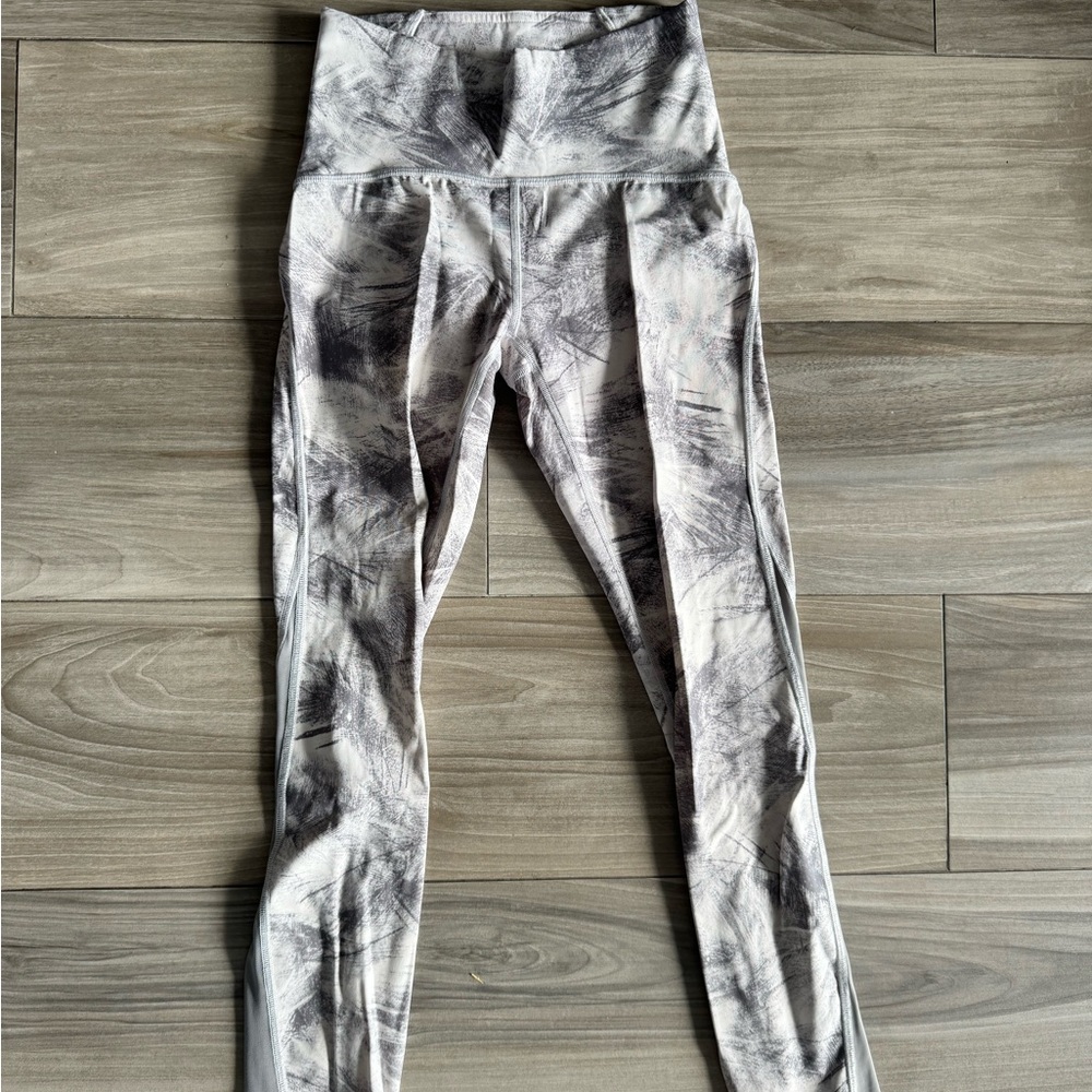 lululemon athletica Black and Gray Patterned Leggings
